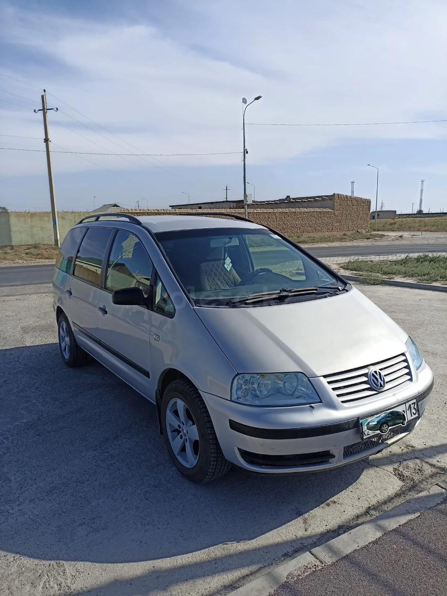 Volkswagen Sharan 2002 г.