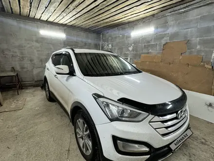 Hyundai Santa Fe 2013 года за 8 800 000 тг. в Астана – фото 4