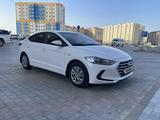 Hyundai Elantra 2018 годаүшін7 400 000 тг. в Актау