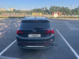Hyundai Santa Fe 2023 года за 16 300 000 тг. в Усть-Каменогорск – фото 4