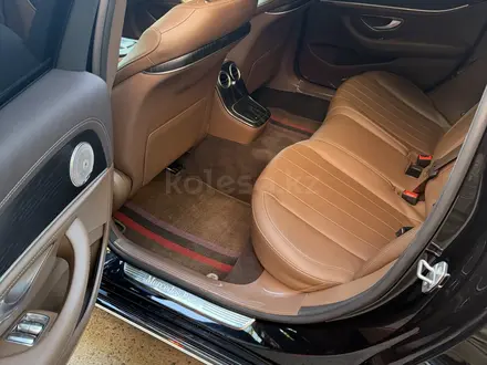 Mercedes-Benz E 300 2023 года за 26 350 000 тг. в Алматы – фото 6