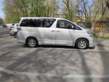 Toyota Vellfire 2010 годаүшін7 800 000 тг. в Алматы – фото 2