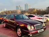 Mercedes-Benz E 230 1996 года за 1 850 000 тг. в Алматы – фото 2