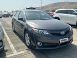 Toyota Camry 2013 года за 5 900 000 тг. в Атырау – фото 2