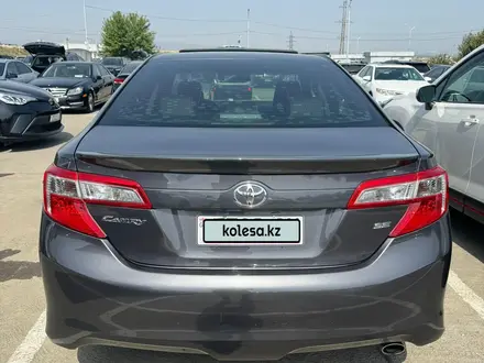 Toyota Camry 2013 года за 6 000 000 тг. в Атырау – фото 6