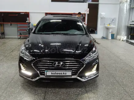 Hyundai Sonata 2020 года за 8 500 000 тг. в Шымкент