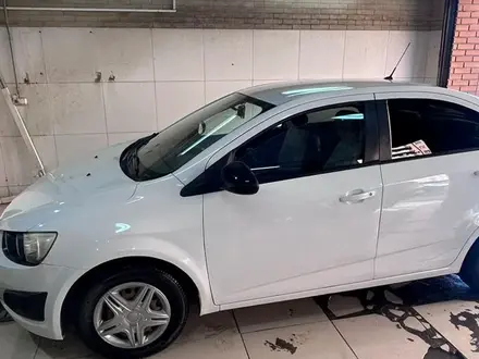 Chevrolet Aveo 2013 года за 2 850 000 тг. в Актау – фото 8