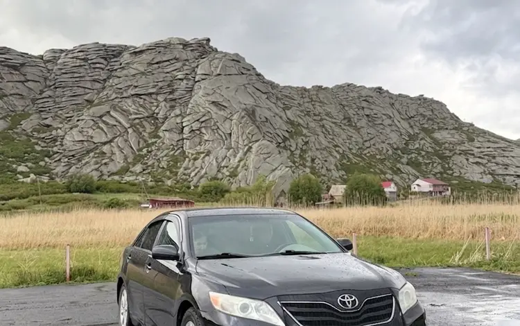 Toyota Camry 2010 года за 4 700 000 тг. в Семей