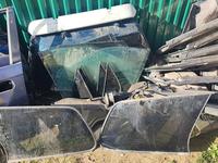 Стекло багажника боковые стекла глухие стекла за 35 000 тг. в Алматы