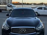 Infiniti QX70 2014 годаүшін10 500 000 тг. в Актобе