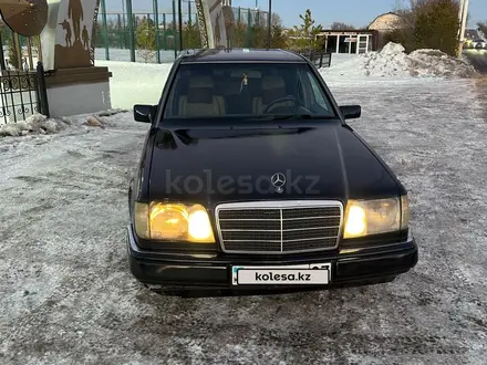 Mercedes-Benz E 280 1995 года за 2 900 000 тг. в Астана – фото 12