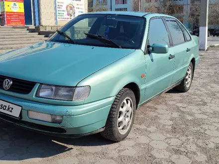 Volkswagen Passat 1994 года за 1 100 000 тг. в Темиртау – фото 2