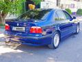 BMW 528 1998 года за 3 100 000 тг. в Тараз – фото 2