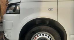 Volkswagen Caravelle 2013 года за 15 500 000 тг. в Костанай – фото 4