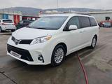 Toyota Sienna 2016 годаүшін7 200 000 тг. в Алматы