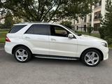 Mercedes-Benz ML 400 2012 года за 15 150 000 тг. в Алматы