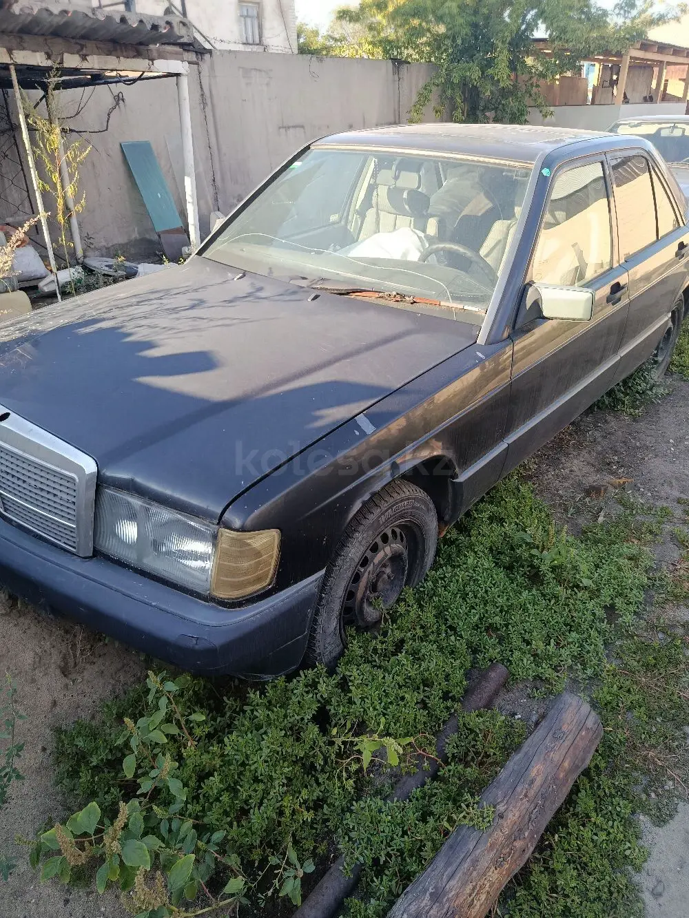 Mercedes-Benz 190, 1992