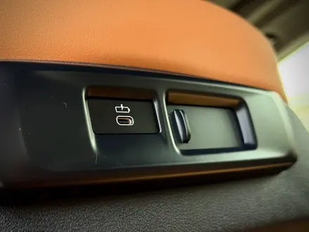 BMW X5 2022 года за 37 000 000 тг. в Астана – фото 29