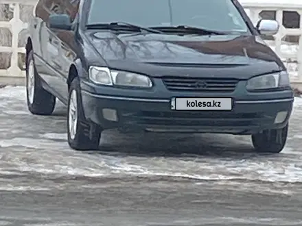 Toyota Camry 1998 года за 3 300 000 тг. в Алматы – фото 3