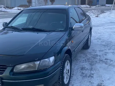 Toyota Camry 1998 года за 3 300 000 тг. в Алматы – фото 8