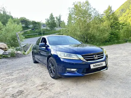 Honda Accord 2013 года за 6 500 000 тг. в Алматы – фото 3