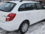 Skoda Fabia 2010 года за 3 300 000 тг. в Астана – фото 2