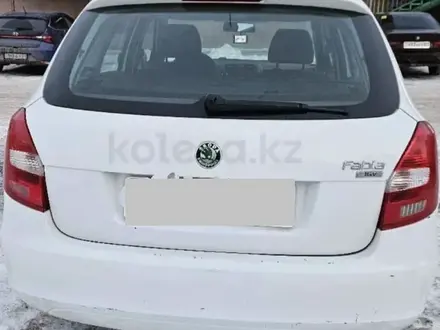 Skoda Fabia 2010 года за 3 300 000 тг. в Астана – фото 3