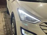 Hyundai Santa Fe 2013 годаүшін9 900 000 тг. в Караганда – фото 3