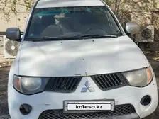 Mitsubishi L200, 2006