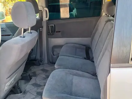 Toyota Noah 2005 года за 4 100 000 тг. в Жанаозен – фото 8