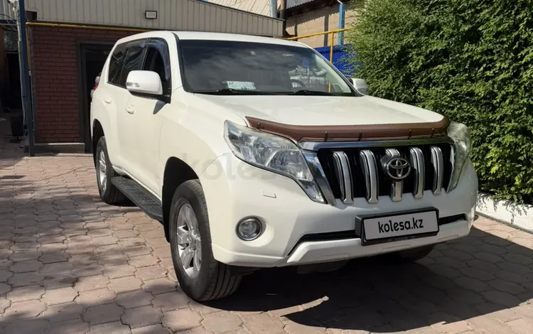 Toyota Land Cruiser Prado 2016 года за 18 500 000 тг. в Астана