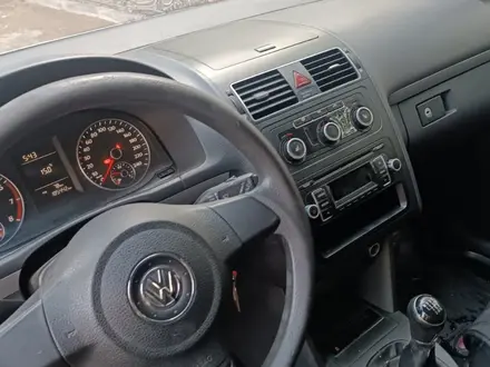 Volkswagen Touran 2014 года за 5 700 000 тг. в Астана – фото 6