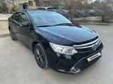 Toyota Camry 2015 года за 11 300 000 тг. в Актау