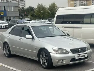 Toyota Altezza, 2000