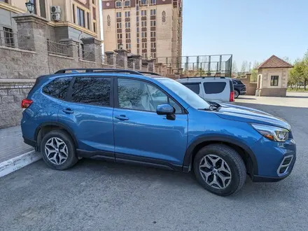 Subaru Forester 2018 года за 12 100 000 тг. в Астана – фото 2