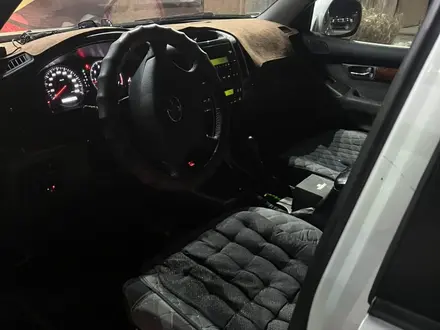 Toyota Land Cruiser Prado 2007 года за 9 000 000 тг. в Атырау – фото 4
