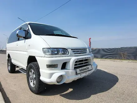 Mitsubishi Delica 2006 года за 8 300 000 тг. в Алматы – фото 2