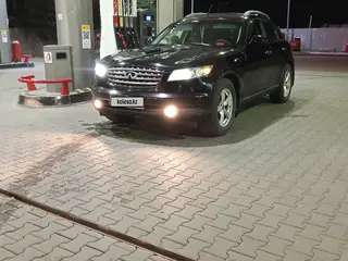 Infiniti FX35, 2003