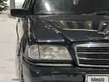 Mercedes-Benz C 200 1995 года за 2 150 000 тг. в Караганда – фото 5