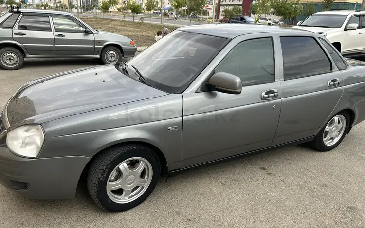 ВАЗ (Lada) Priora 2170 2013 годаfor2 500 000 тг. в Атырау