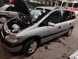 Opel Zafira 1999 годаүшін2 600 000 тг. в Шымкент