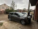Toyota RAV4 2017 года за 6 800 000 тг. в Уральск
