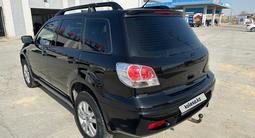 Mitsubishi Outlander 2006 годаүшін3 500 000 тг. в Актау – фото 3