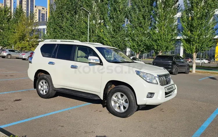 Toyota Land Cruiser Prado 2013 года за 18 900 000 тг. в Астана