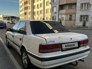 Mazda 626, 1989