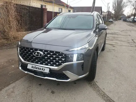 Hyundai Santa Fe 2023 года за 20 500 000 тг. в Талдыкорган