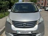 Honda Freed 2010 годаүшін4 200 000 тг. в Алматы