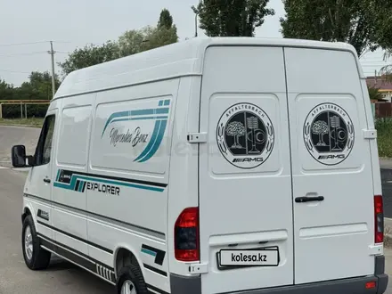 Mercedes-Benz Sprinter 2006 года за 8 500 000 тг. в Алматы – фото 4