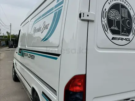 Mercedes-Benz Sprinter 2006 года за 8 500 000 тг. в Алматы – фото 27