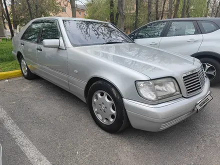 Mercedes-Benz S 320 1997 года за 8 000 000 тг. в Шымкент – фото 19